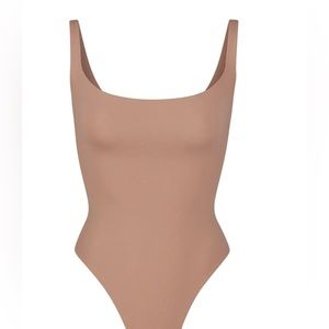 xs square neck SKIMS bodysuit color:ochre